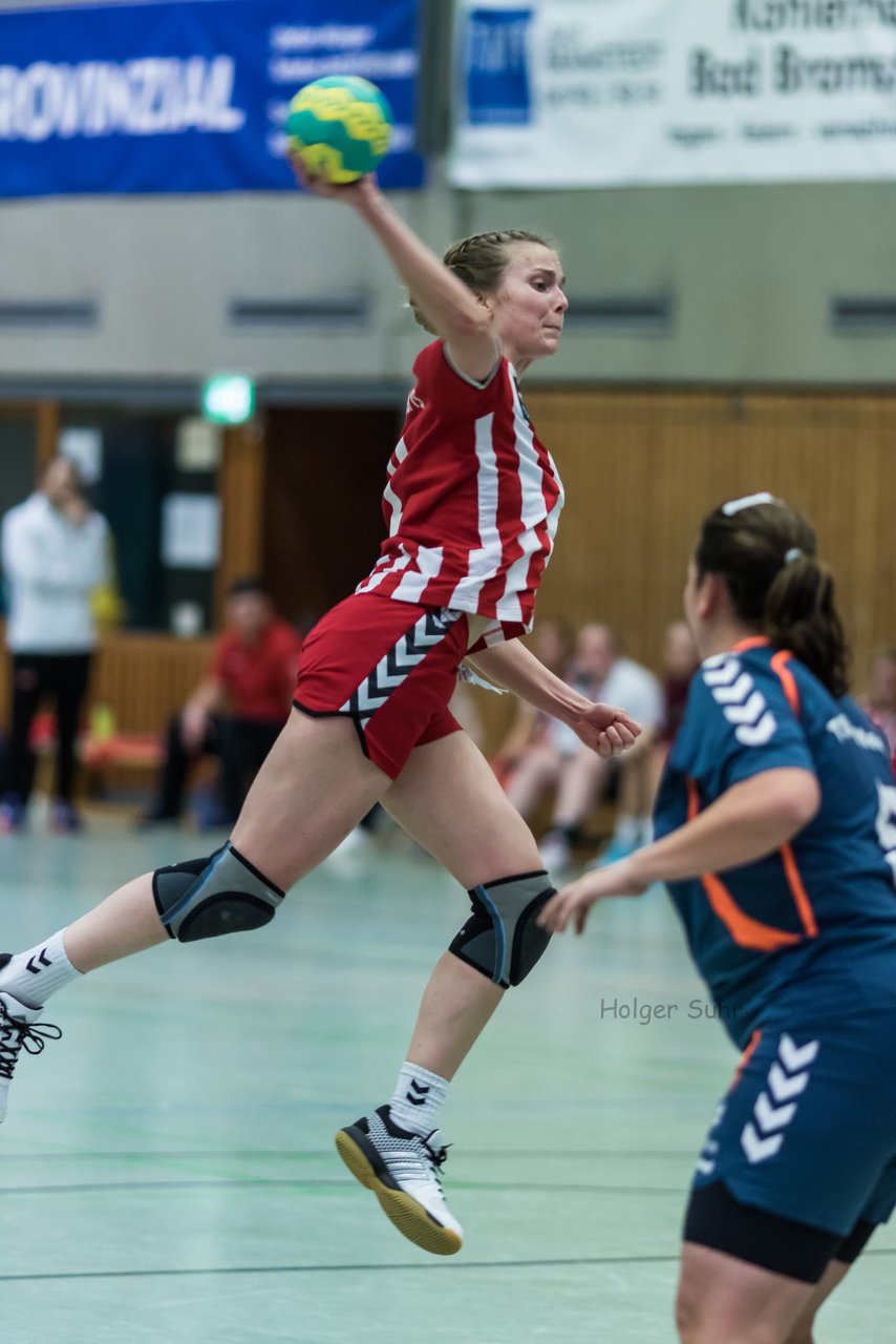 Bild 329 - Frauen Bramstedter TS - TSV Wattenbek 2 : Ergebnis: 20:24